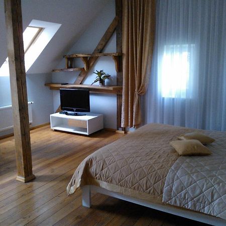Misko Apartments ชิลูเต ห้อง รูปภาพ